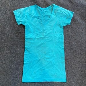 Lululemon swiftly shirt